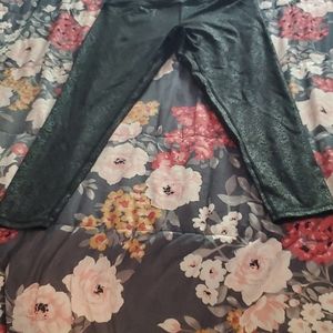 Victorias secret medium short snake print leggings